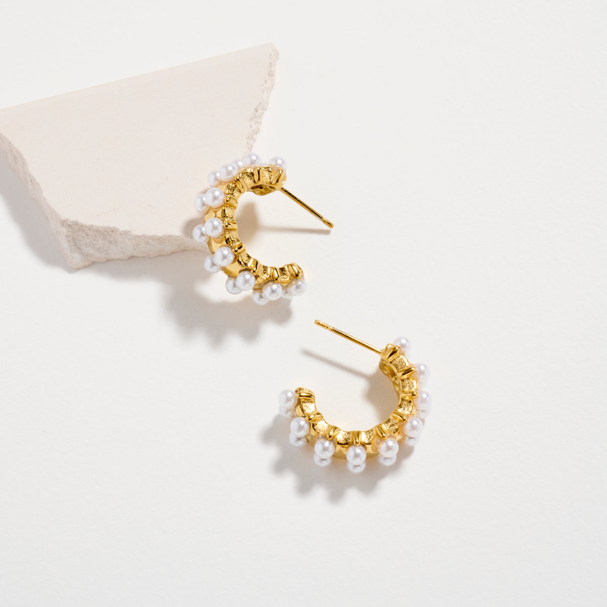 Stainless Steel Pearl Accent Hoop Earrings – Hypoallergenic & Tarnish Free