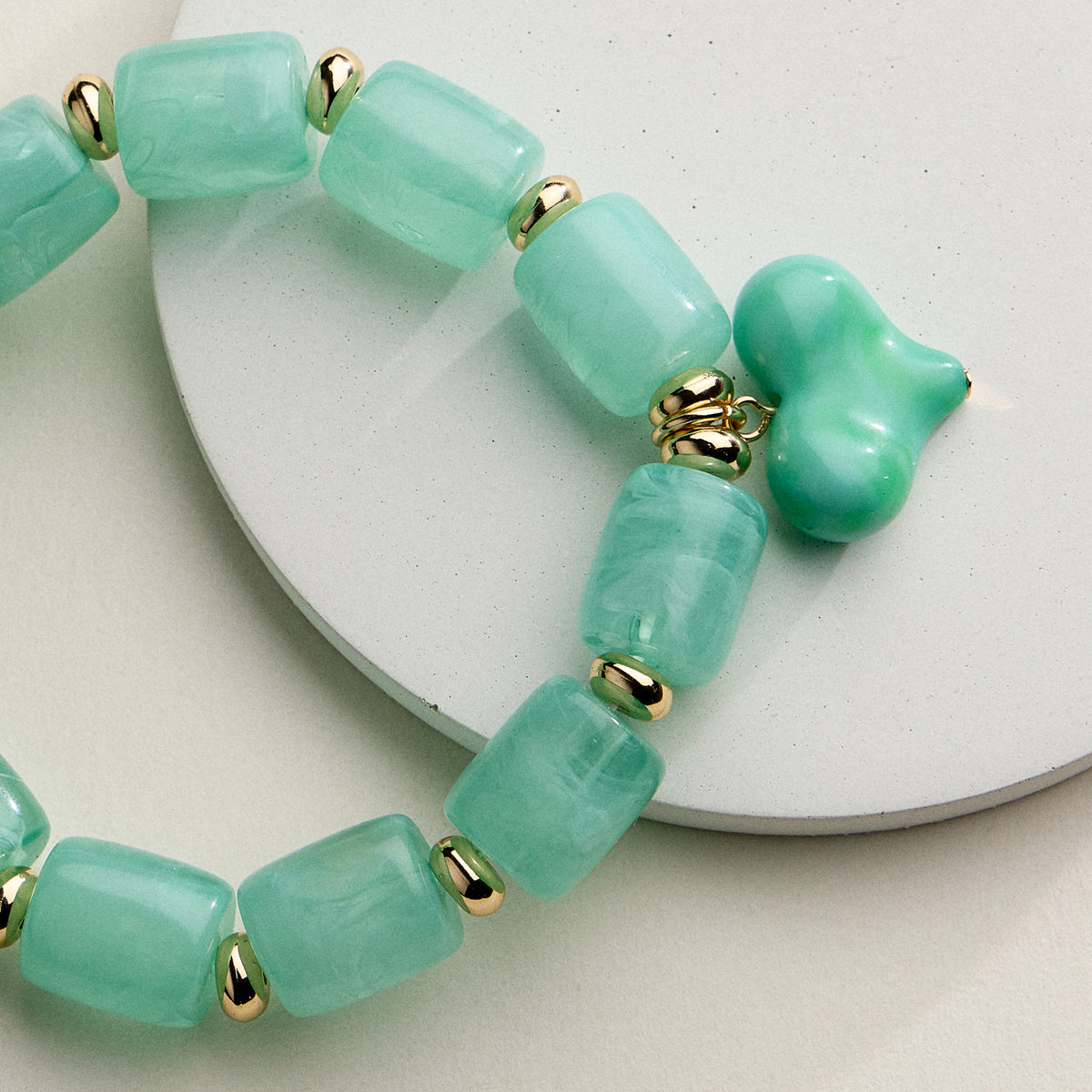 Chunky Beaded Stretch Bracelet with Heart Charm – Polished Resin Beads & Gold Accents, Statement Elastic Bracelet