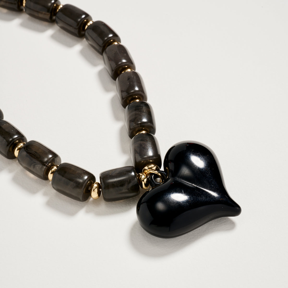 Colorful Beaded Heart Necklace – Multi-Color Barrel Bead Statement Necklace for Women