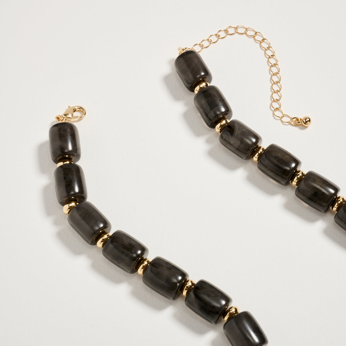 Colorful Beaded Heart Necklace – Multi-Color Barrel Bead Statement Necklace for Women