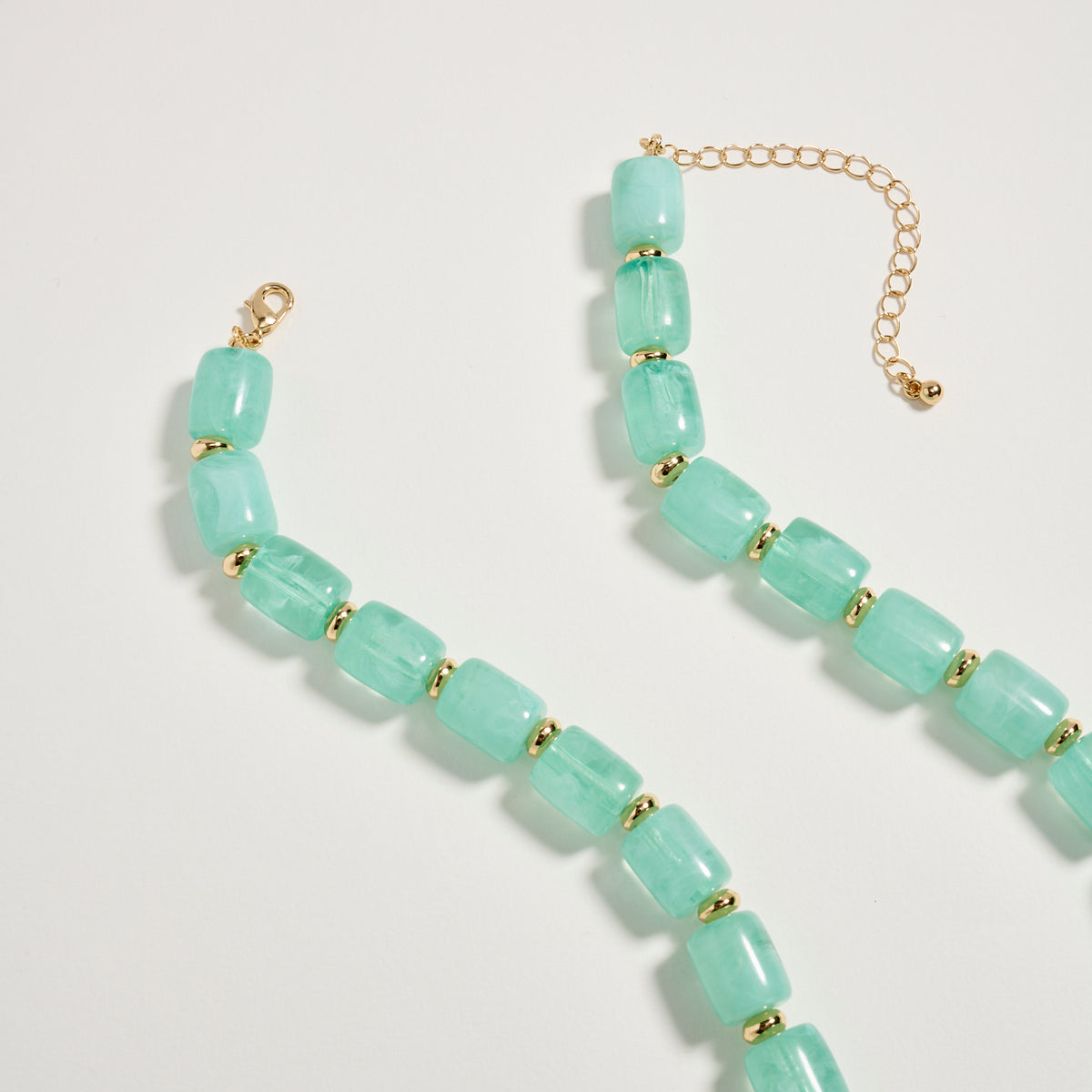 Colorful Beaded Heart Necklace – Multi-Color Barrel Bead Statement Necklace for Women