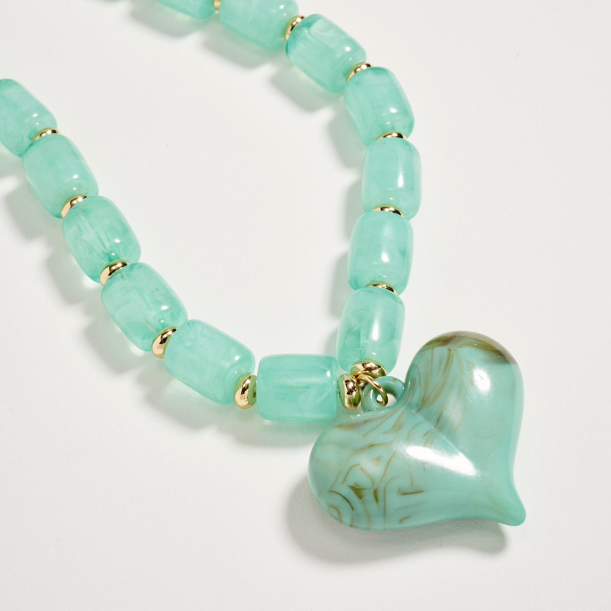 Colorful Beaded Heart Necklace – Multi-Color Barrel Bead Statement Necklace for Women