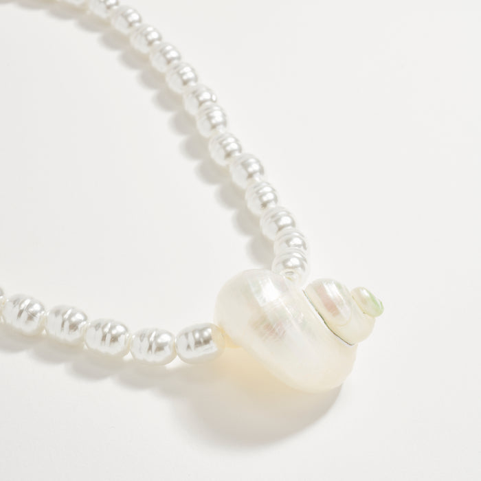 Freshwater Pearl Strand Necklace with Iridescent Shell Pendant – Gold Clasp Adjustable Statement Necklace