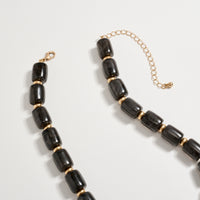 Gold Seashell Pendant Beaded Necklace – Chunky Resin Barrel Beads with Adjustable Chain, Coastal Statement Jewelry for Women