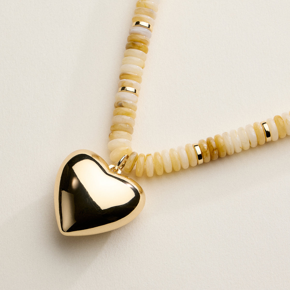 Gold Heart Pendant Beaded Necklace – Colorful Stone Choker with Adjustable Chain