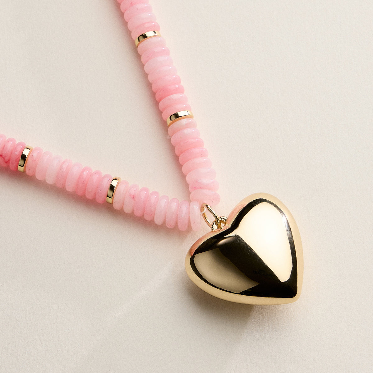 Gold Heart Pendant Beaded Necklace – Colorful Stone Choker with Adjustable Chain