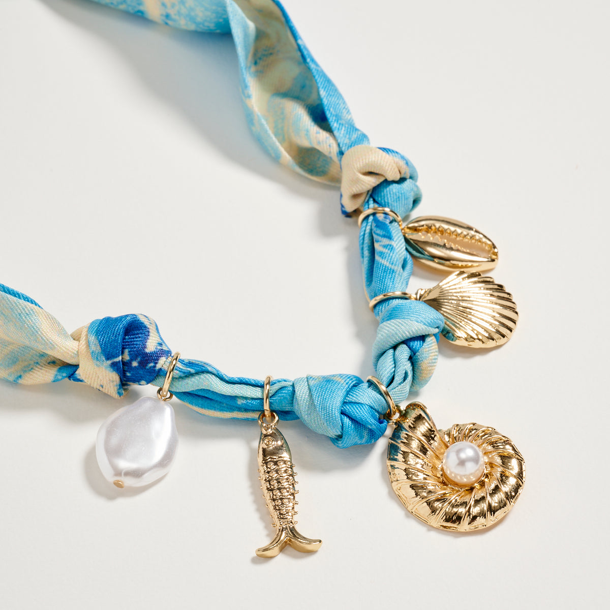 Blue Ocean Charm Scarf Necklace – Gold Shell & Pearl Pendant Tie Necklace for Women