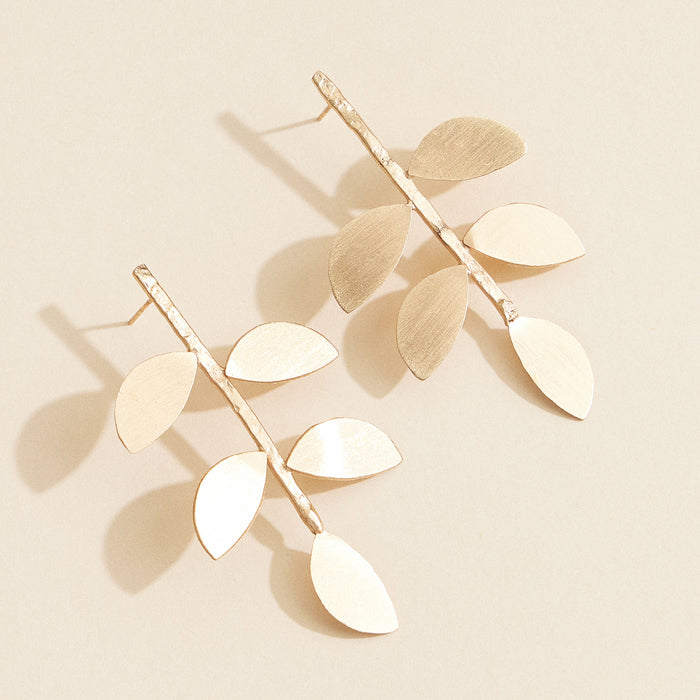 Brass Gold-Tone Leaf Branch Earrings – Nature-Inspired Dangle Earrings for Women