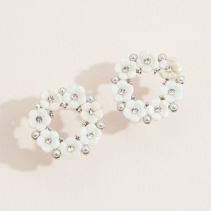 Elegant Floral Wreath Stud Earrings – Mother-of-Pearl, Crystals & Pearls