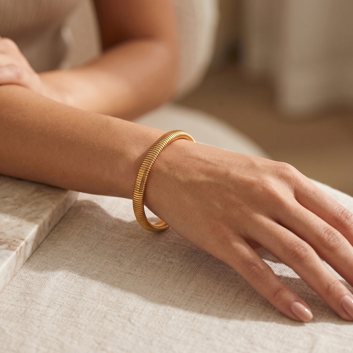 Gold Ribbed Stretch Bangle Bracelet – Modern Style