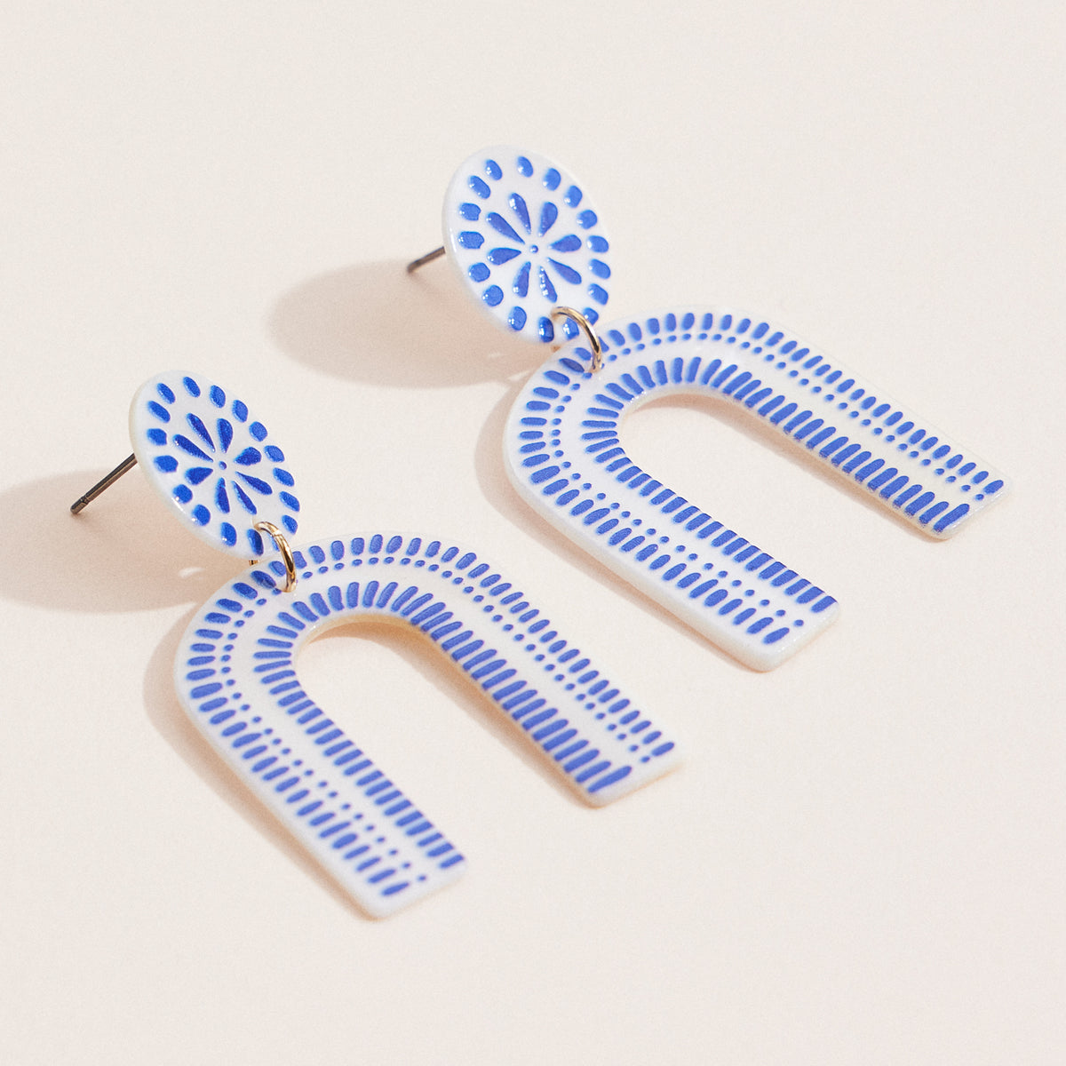 Boho Geometric Shell Drop Earrings – Blue and White Mother of Pearl Arch Statement Earrings