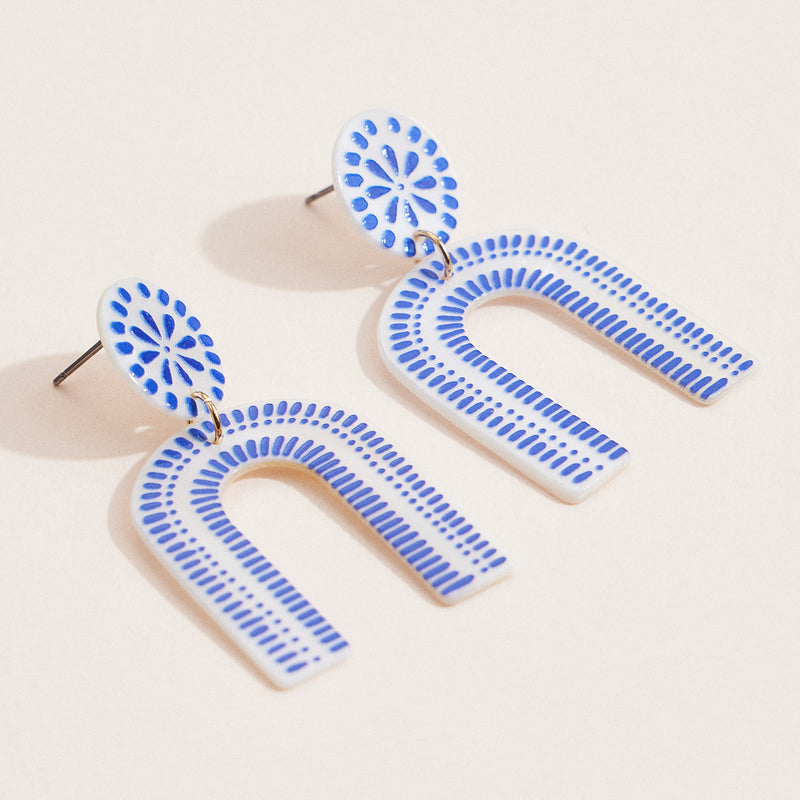 Boho Geometric Shell Drop Earrings – Blue and White Mother of Pearl Arch Statement Earrings