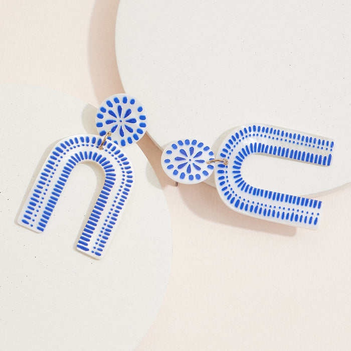 Boho Geometric Shell Drop Earrings – Blue and White Mother of Pearl Arch Statement Earrings