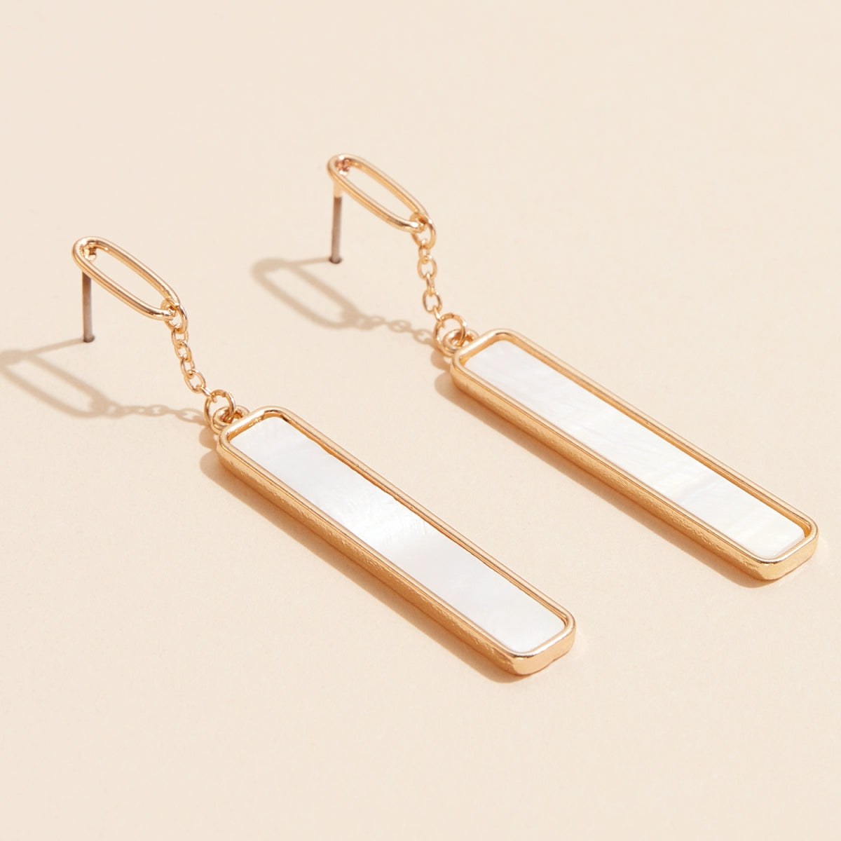 Shell Bar Charm Dangling Earrings