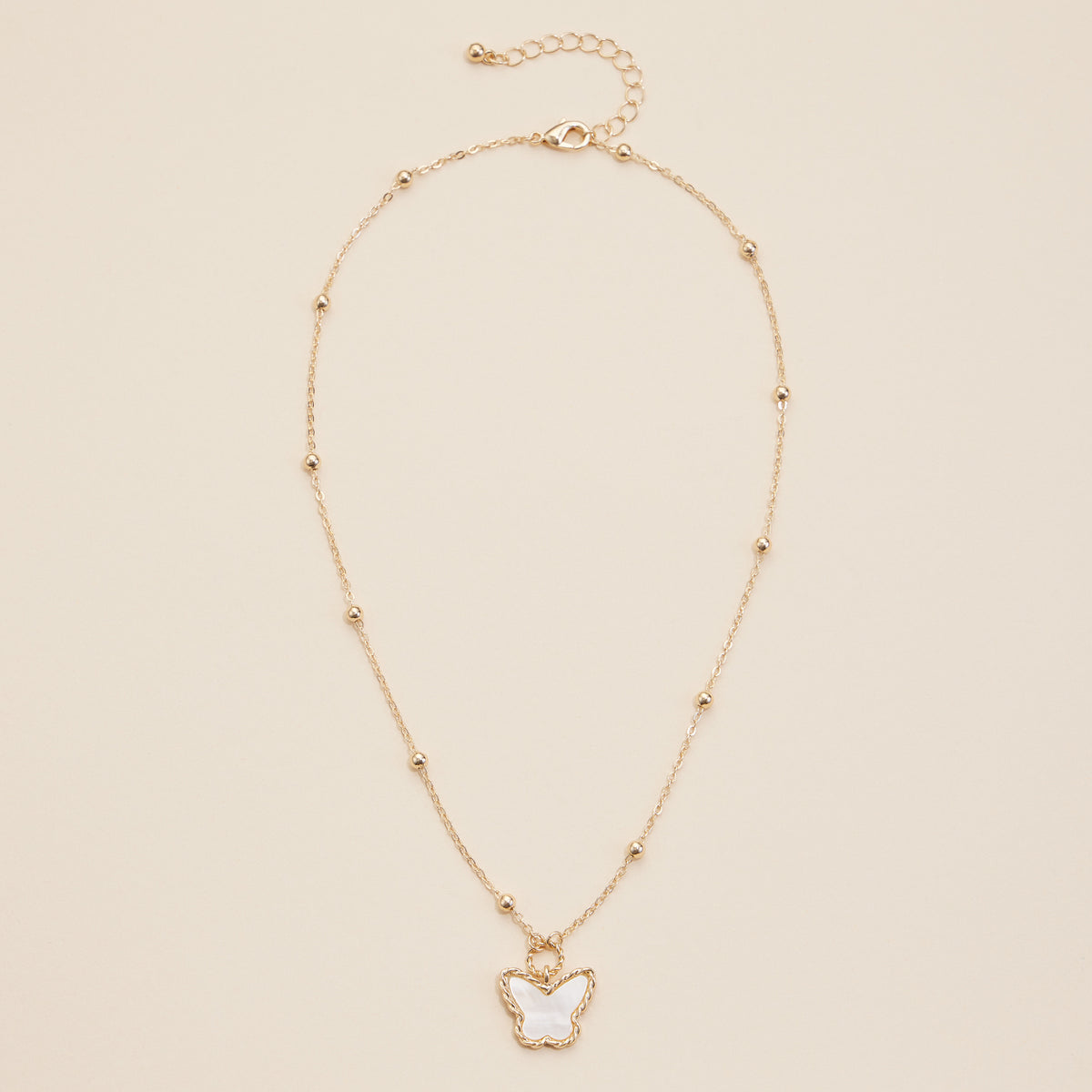 Butterfly Shell Charm Short Necklace