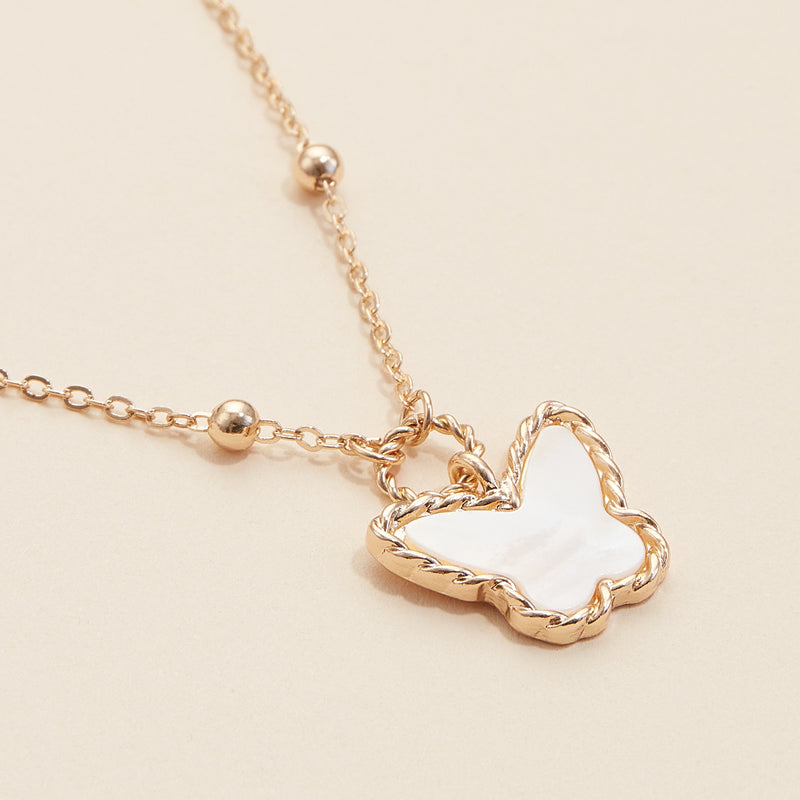 Butterfly Shell Charm Short Necklace
