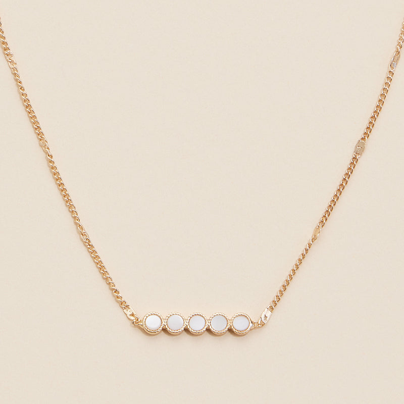 Shell Dots Charm Short Necklace