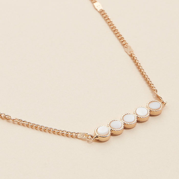 Shell Dots Charm Short Necklace