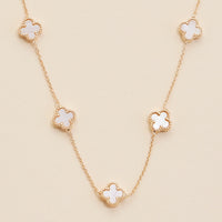 Floral Shell Charms Short Necklace