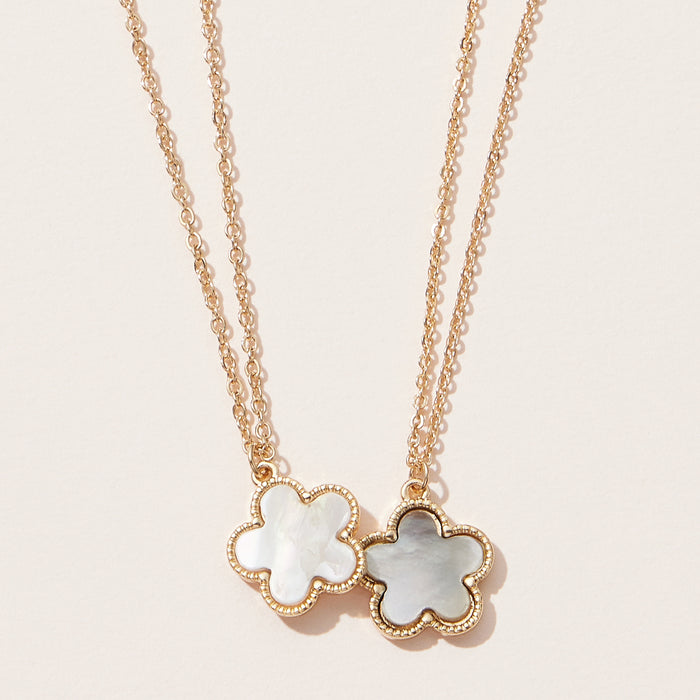 Clover Mother Of Pearl Necklace