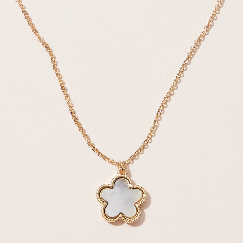 Clover Mother Of Pearl Necklace