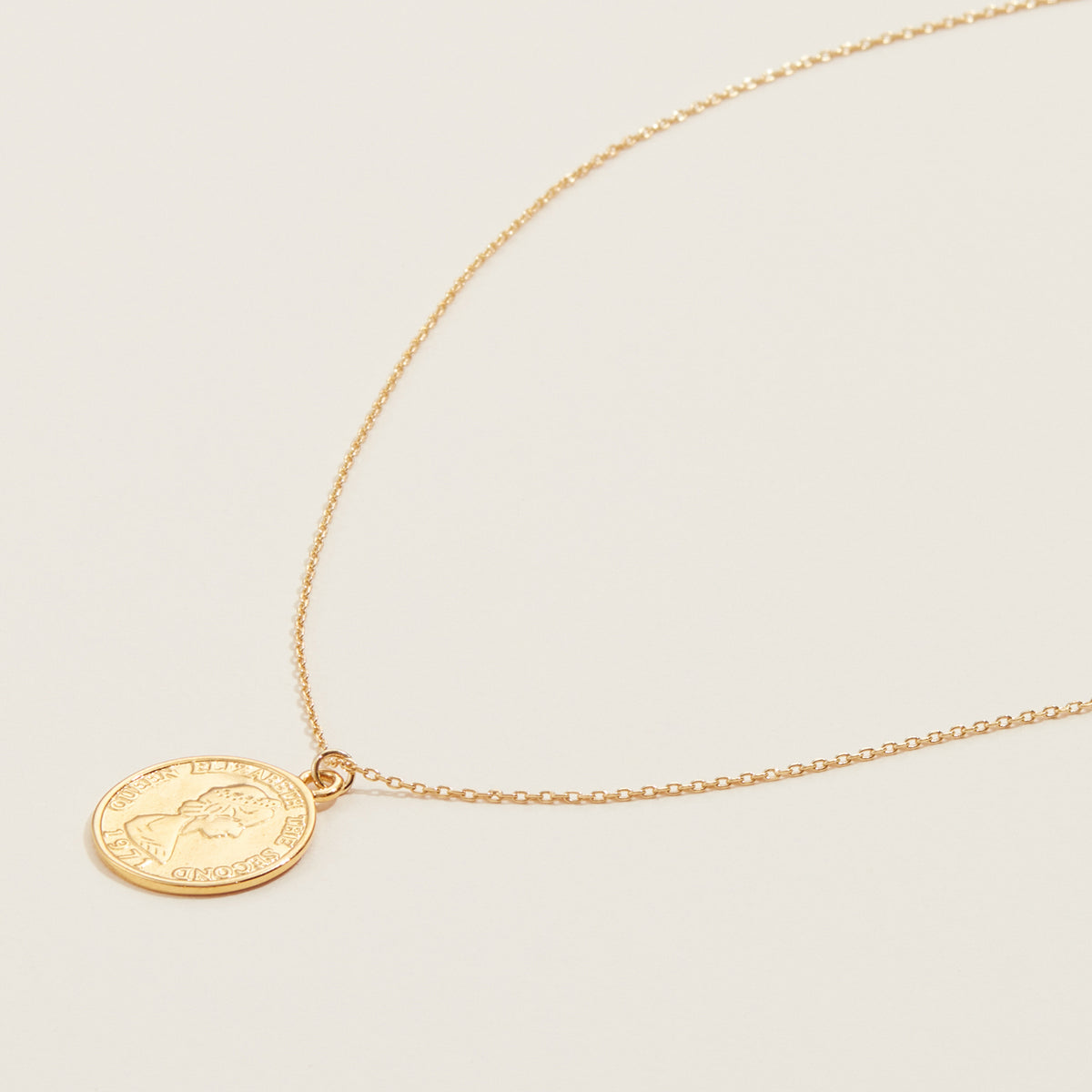 Gold Chain Necklace | Coin Pendant