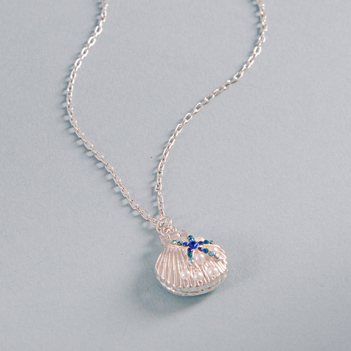 Seashell Locket Necklace with Pearl – Ocean-Inspired Silver Pendant