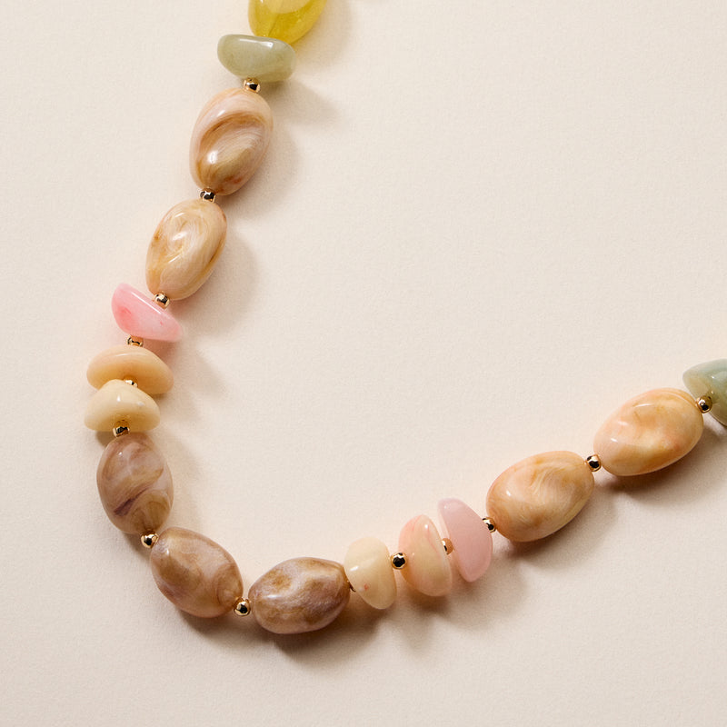 Organic Resin Bead Necklace – Colorful Chunky Beaded Statement Chain with Gold Accents, Adjustable Length