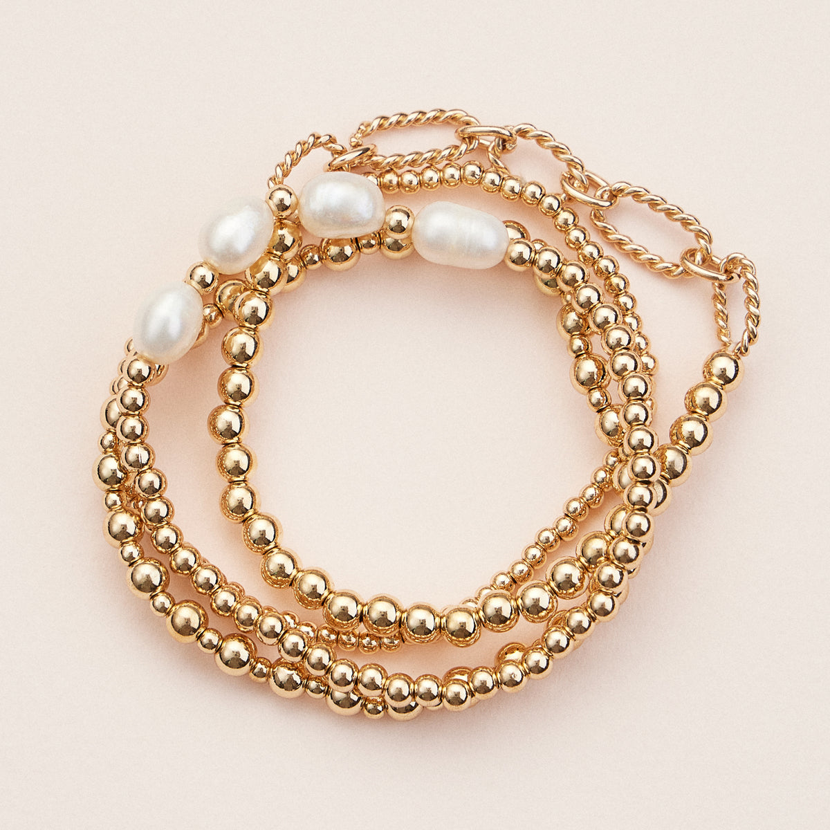 Gold Beaded Stretch Bracelet Set – Dainty Layered Bracelets with Freshwater Pearls & Chain Accent