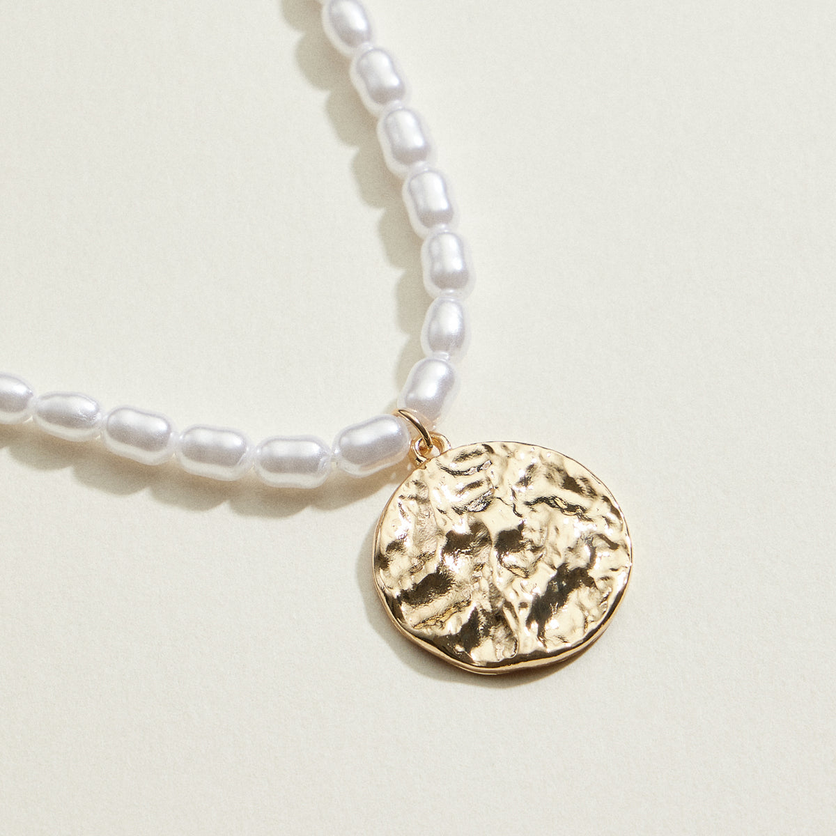 Pearl Beaded Hammered Disc Pendant Necklace | Pearl Jewelry