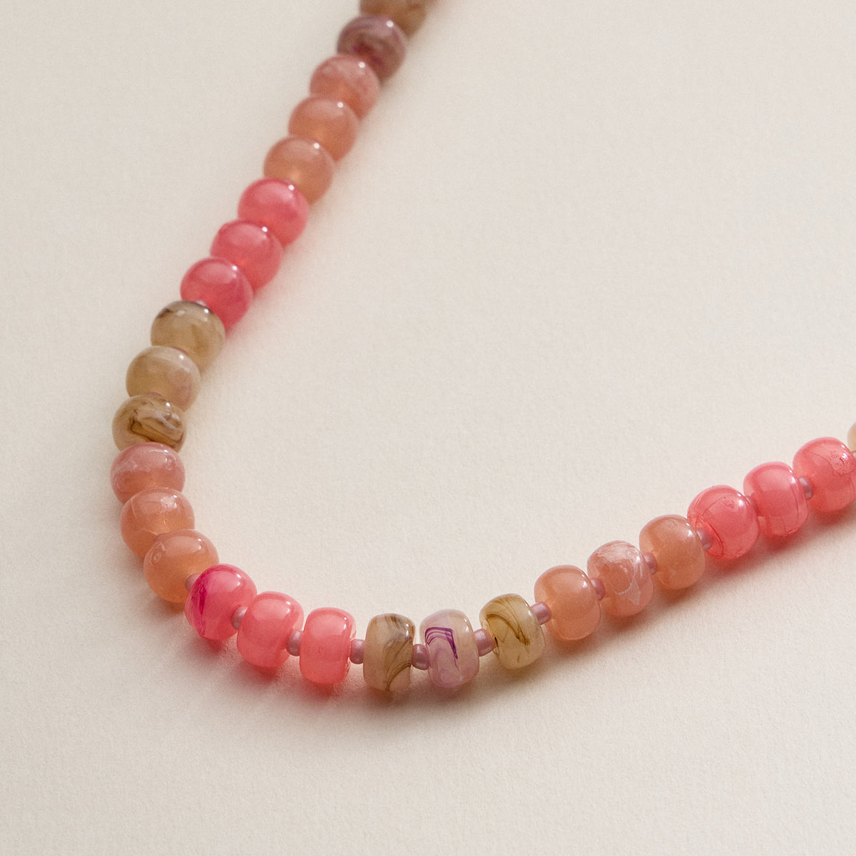 Gradient Color Round Disc Beaded Necklace