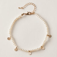 Pearl Disc Charm Anklet | Dainty Beaded Jewelry