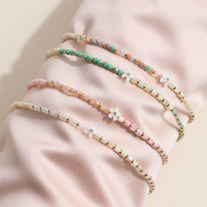 Floral Beaded Anklet with Gold Accents