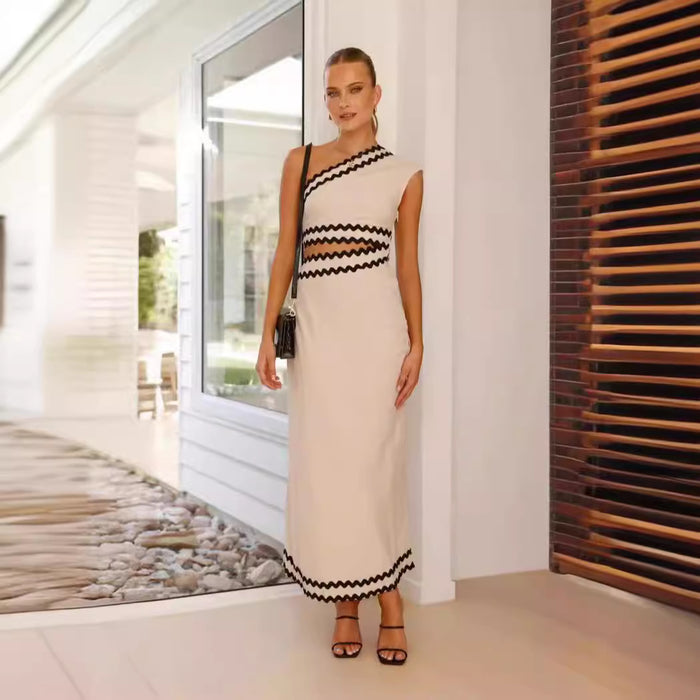 Elegant Diagonal Collar Lace Stitching Maxi Dress
