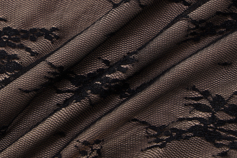 Elegant Lace Wrapped Chest Skirt Set
