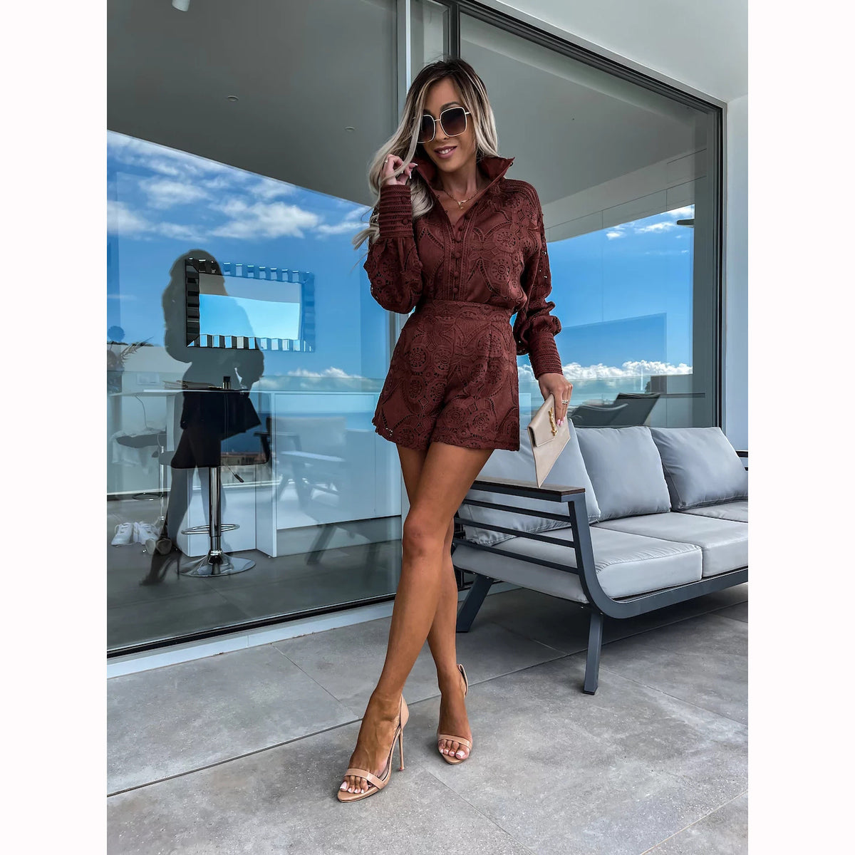 Lace Trimmed Stand Collar Shorts Suit