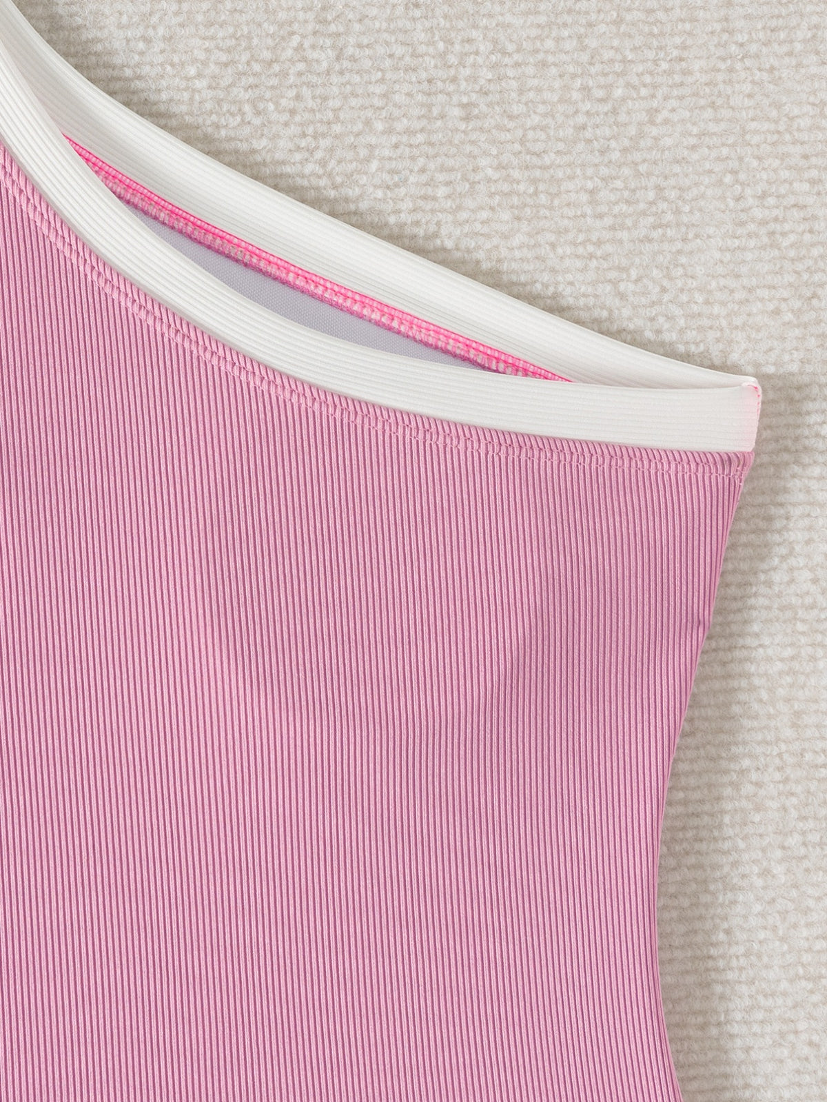 One-Shoulder Solid Color Swimsuit