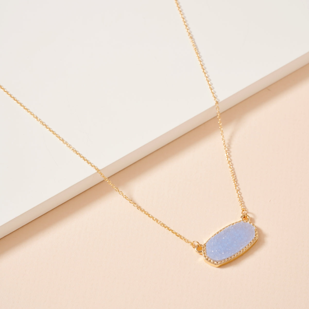Druzy Stone Charm Short Necklace